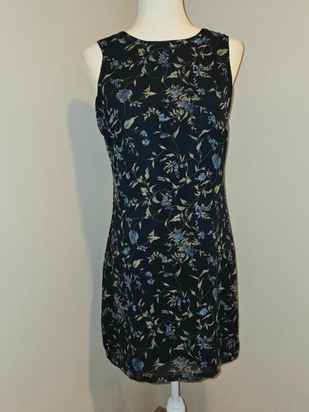 Vintage 90s/Y2K Old Navy cottagecore dainty floral mini dress navy blue